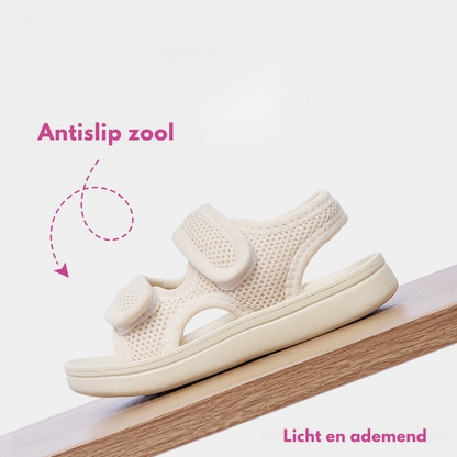 Ontdekkingsplezier - comfortabele en antislip kindersandalen